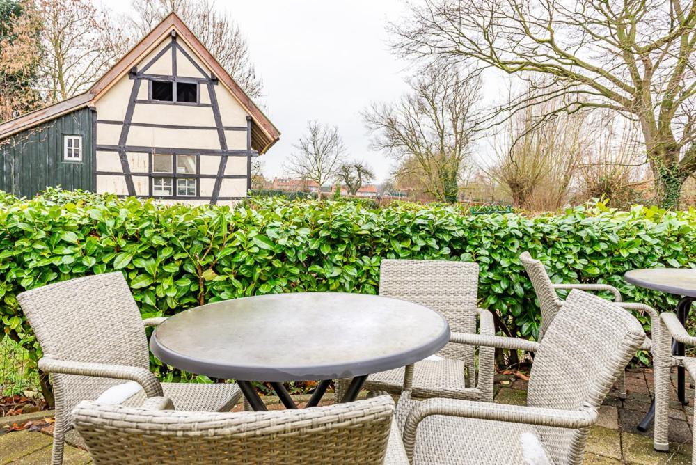 Bnb Het Geluk Van Limburg Mechelen Exteriör bild