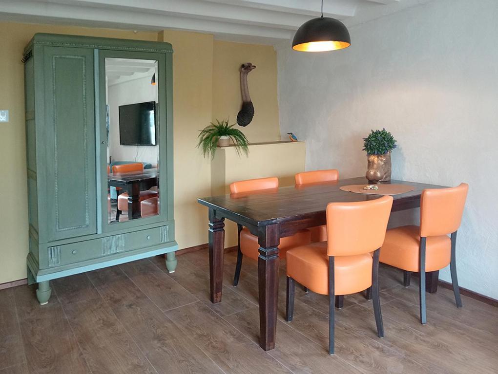 Bnb Het Geluk Van Limburg Mechelen Exteriör bild